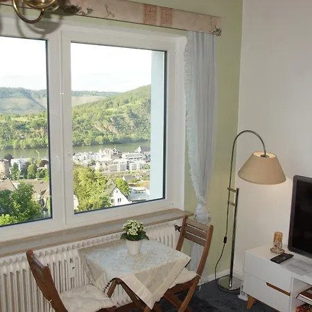 Little Rhineview Chateau - Ug Daire *
