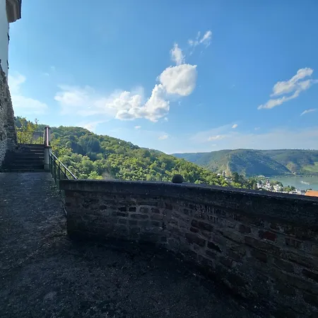 Little Rhine View Chateau - Ug Апартаменты