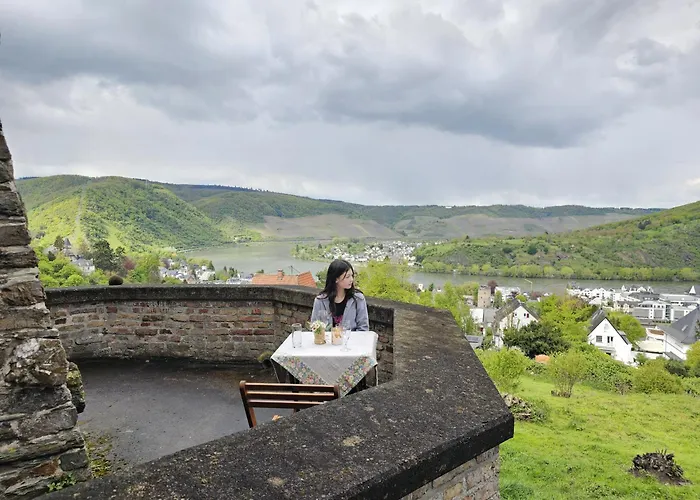 Little Rhine View Chateau - Ug