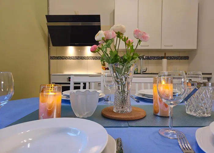 公寓 Little Rhine View Chateau - Ug