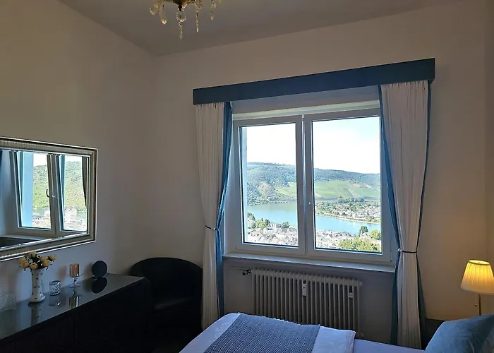 Little Rhine View Chateau - Ug 博帕德