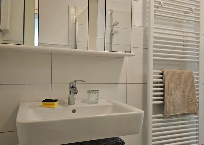 公寓 Little Rhine View Chateau - Ug 博帕德